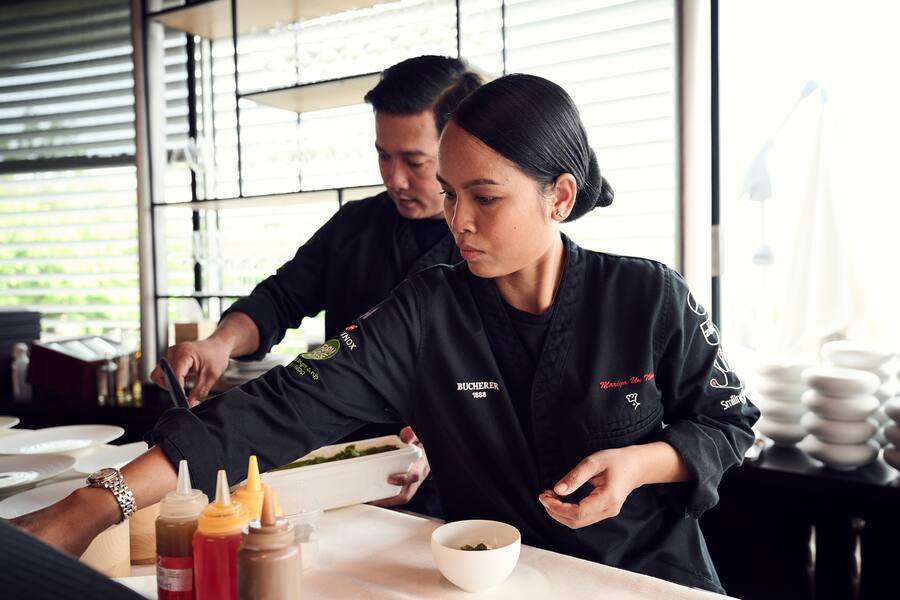 Mariya Un Noun Smiling Gecko