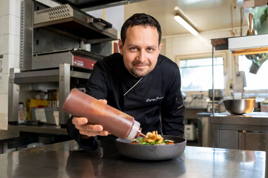 Narzissen in Montreux, Le CouCou, Küchenchef Jeremie Duprey