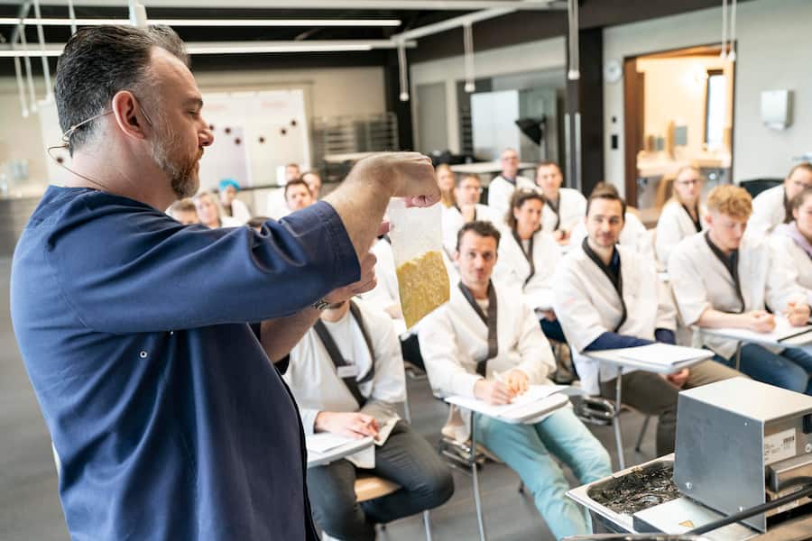 René Frank bei Felchlin , Chocolatier, Ibach