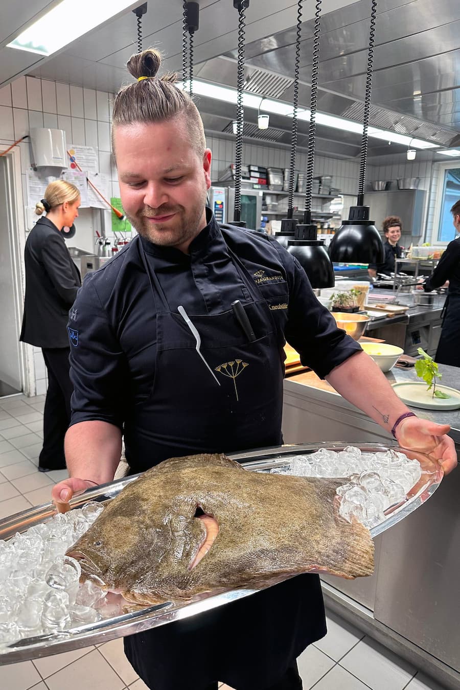 Fünf Kilo Steinbutt! André Kneubühler an seinem letzten Arbeitstag.