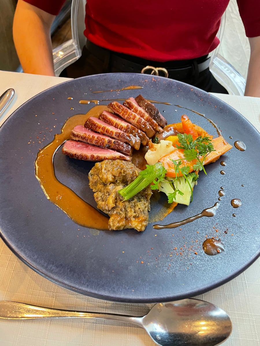 Auberge Aux 4 Vents Fribourg magret de canard