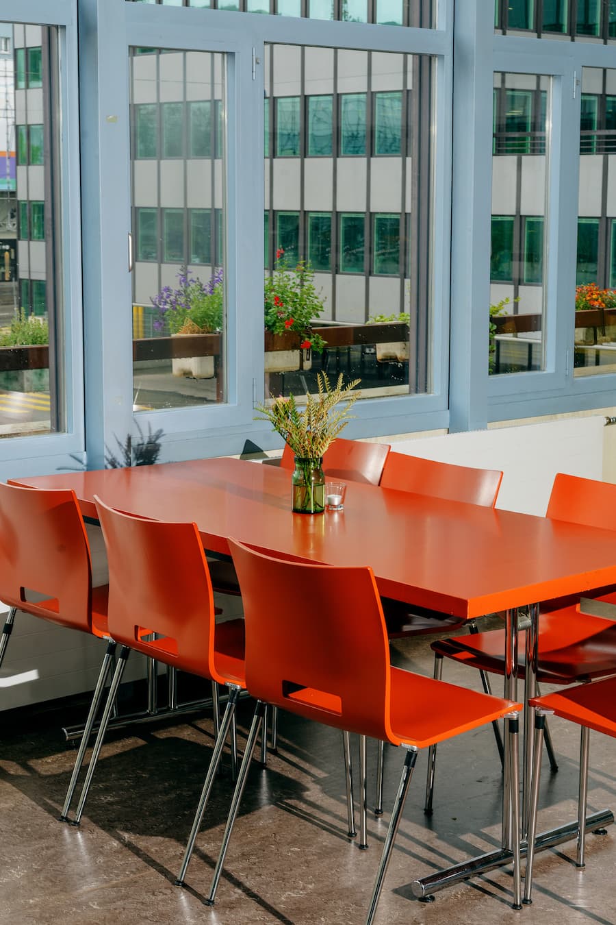 Bom e belli in der Kantine Zürich von Naomi Biaduo und Raban Jacoby