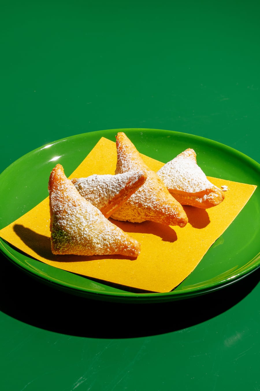 Bom e belli in der Kantine Zürich von Naomi Biaduo und Raban Jacoby