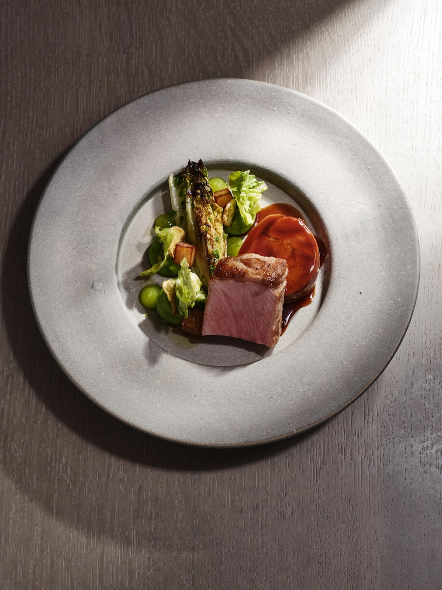 Gericht:Â Kalb - Langpfeffer - Lattich von Tanja Grandits Silvio Germann,