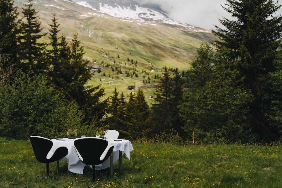 beyond the clouds - Marcel Koolen (Chefkoch Silver) kocht in der Natur auf dem Feuer - Silver, 7132 Vals - Juni 2024 - Copyright Olivia Pulver