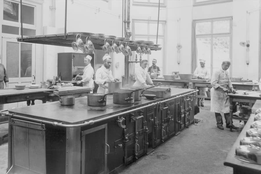 The Dolder Grand, Zürich, 1907, Küche mit Kohleherd