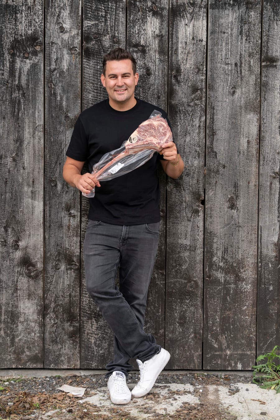 Wagyu Swissbeef Sevelen, Sebastian Rösch mit Tomahawk von Muni Bruno