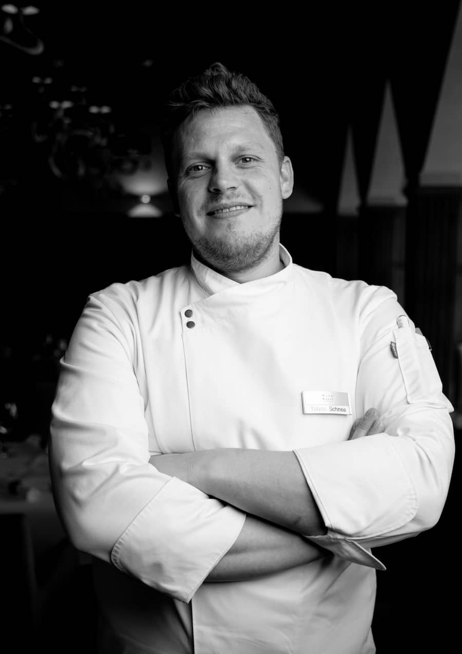 Waldhotel Stuttgart, die Schweizer Nationalmannschaft gastiert bei der Fussball-EM PDF an heike.deboer@ waldhotel-stuttgart.de