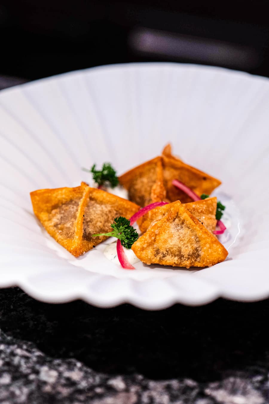 © Marion Fischer Gericht: Frittierte Pilz Dim Sum | Mango Chutney