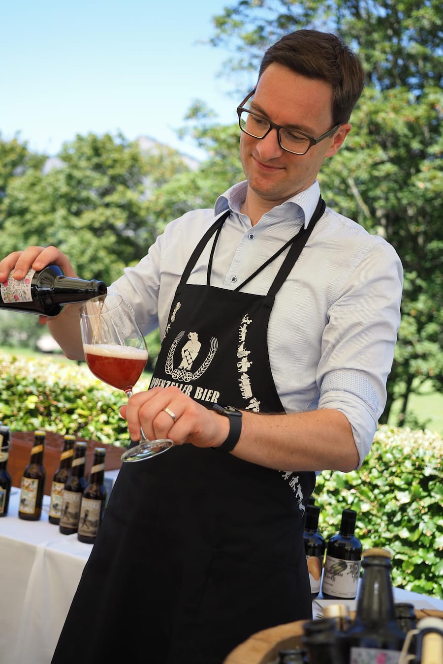 Bierstand mit Aurèle Meyer - Garden Party 2019 © Olivia Pulver