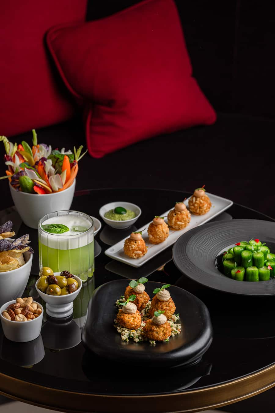 GAULTMILLAU-CHANNEL-GENEVE-BAR-37-WOODWARD