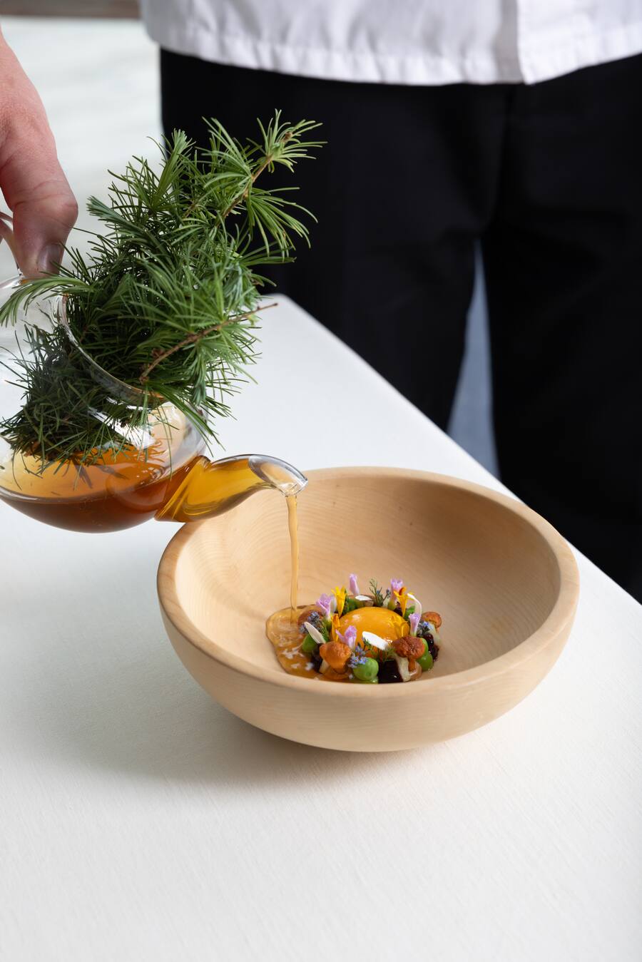 Dario Cadonau, IN LAIN Hotel Cadonau, Ei Pfifferling