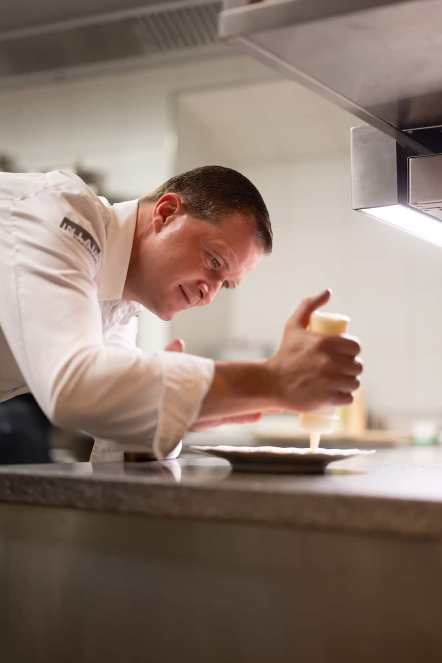 Dario Cadonau, IN LAIN Hotel Cadonau, Carabinero Petersilienwurzel