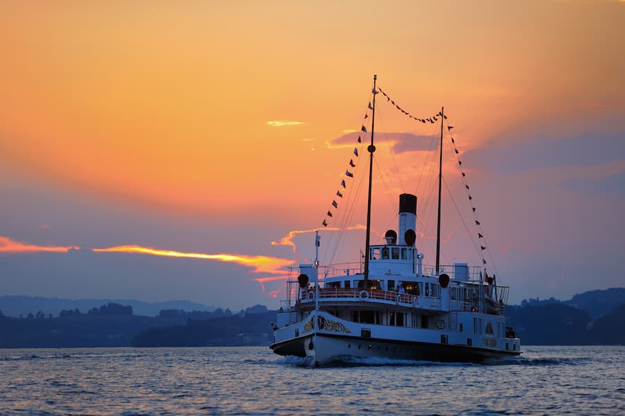 Schlemmen auf dem Flaggschiff: Die «Stadt Luzern» (Baujahr 1928) ist der Stolz der Vierwaldstättersee-Flotte.
