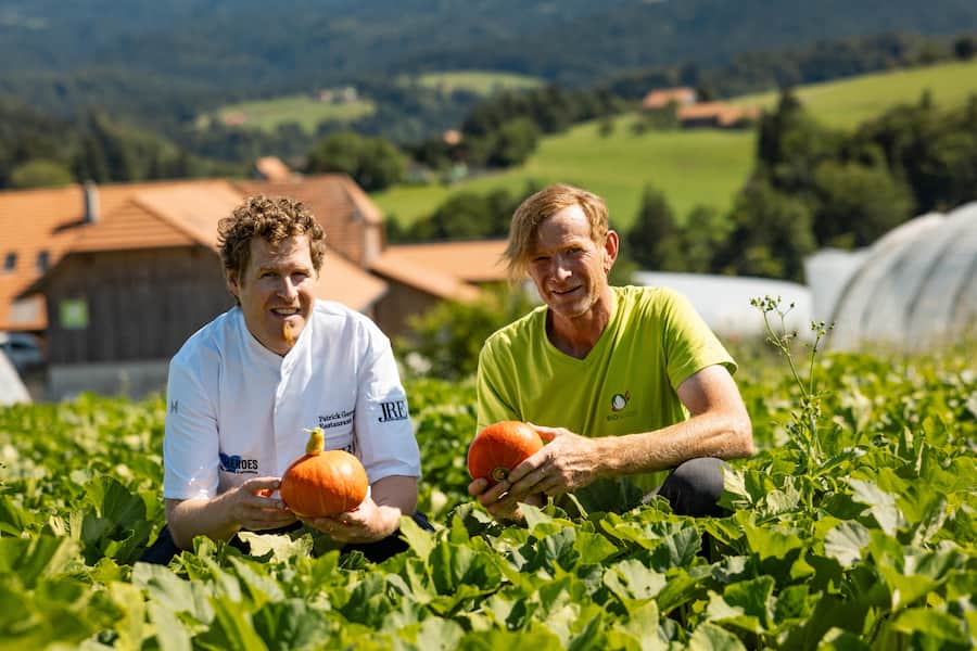 14.08.2024, Rüschegg BE, Bio Cuisine Bio Hof Zbinden, Patrick Germann und Fredy Zbinden (photo by Remy Steiner for Gault Millau)