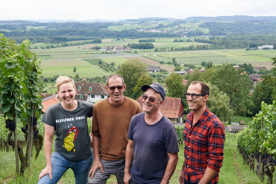 Ines Rebentrost, Fazli Llolluni, Philipp Gfeller und Johannes Meier (v.l.n.r.).