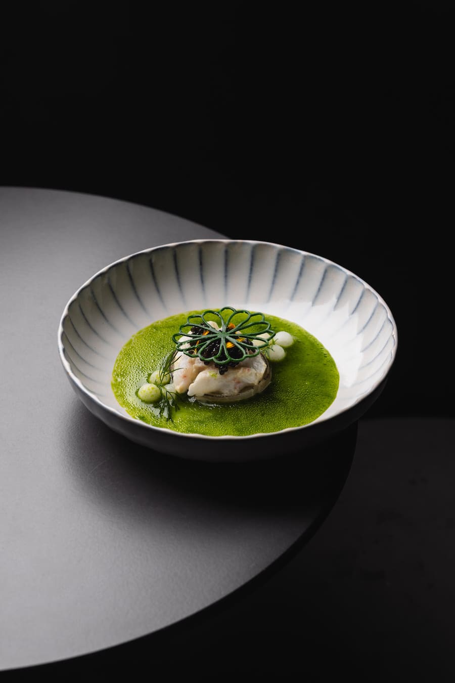 Mercedes-Benz, Steinhalle Bern, Guy Ravet, Langustine mit Oona-Kaviar (Nr. 103) und Kohlrabi