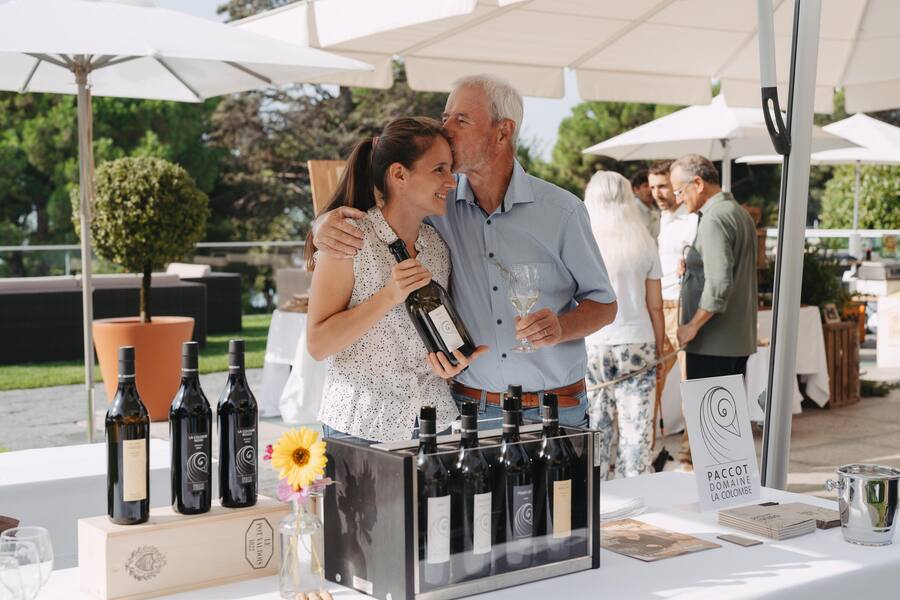 Laura mit Papa Raymond Paccot von La Colombe - Marche von Anne-Sophie Pic - Hotel Beau-Rivage Palace Lausanne - Sommer 2024 - Copyright Olivia Pulver