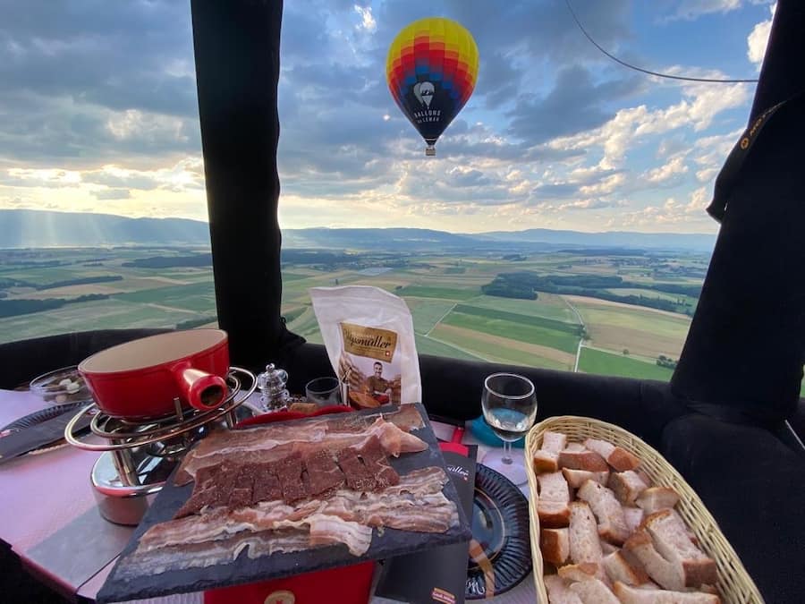 Ballons du Léman fondue en montgolfière
