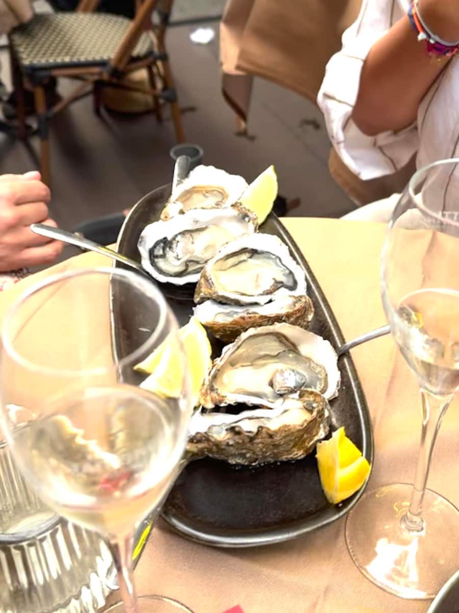 GAULTMILLAU-CHANNEL-GENEVE-CHEZ-JEAN-LUC