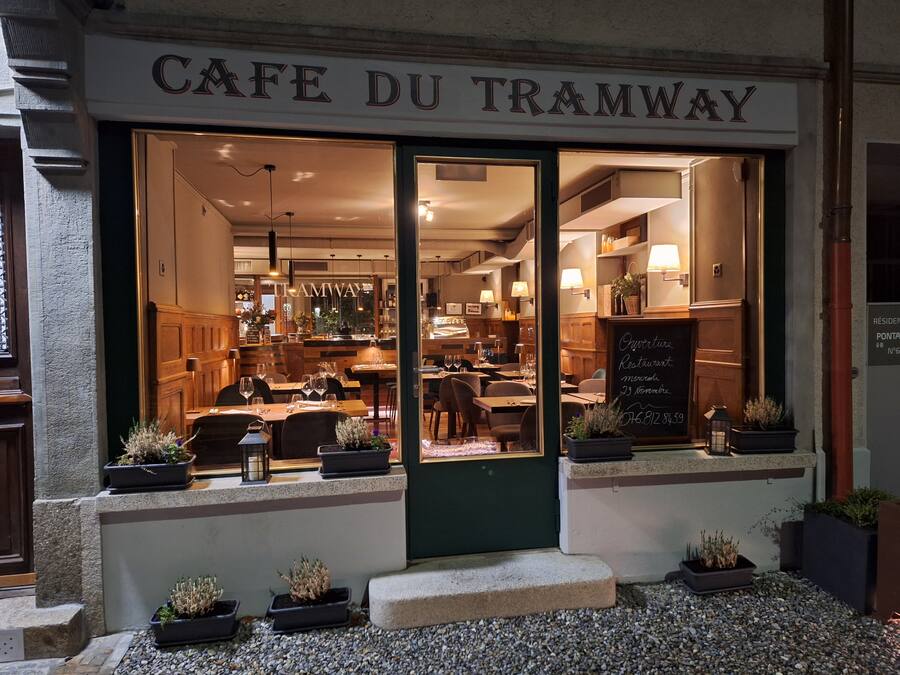 Lausanne Café du Tramway.jpeg