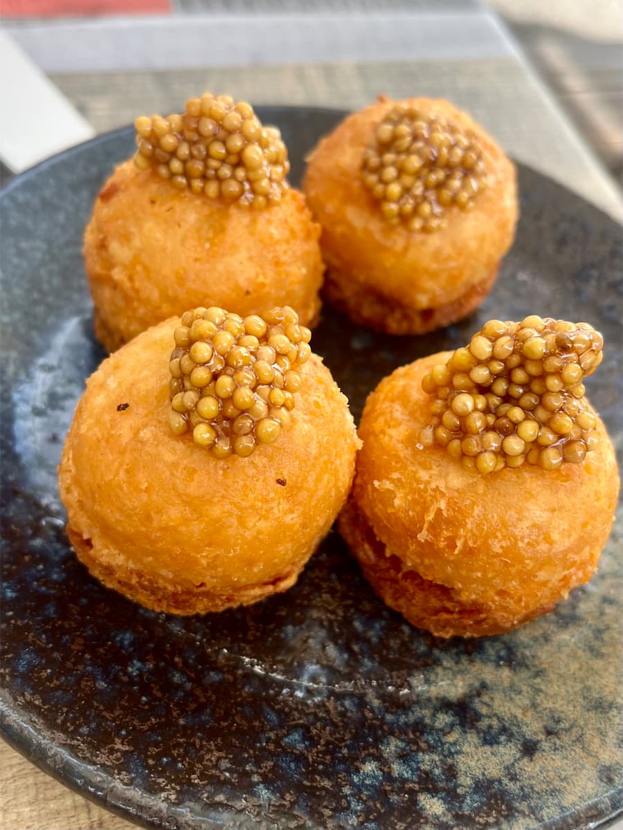 Le DéCi Comptoir Gourmand Lausanne ouverture bistrot chic Benjamin Deschamps Nathalie Cruchon