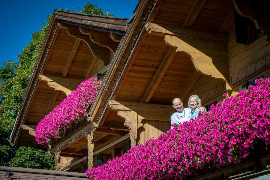 BE WTR. Louise & Erich Baumer. Restaurant Sonnenhof in Saanen bei Gstaad. 06.09.24