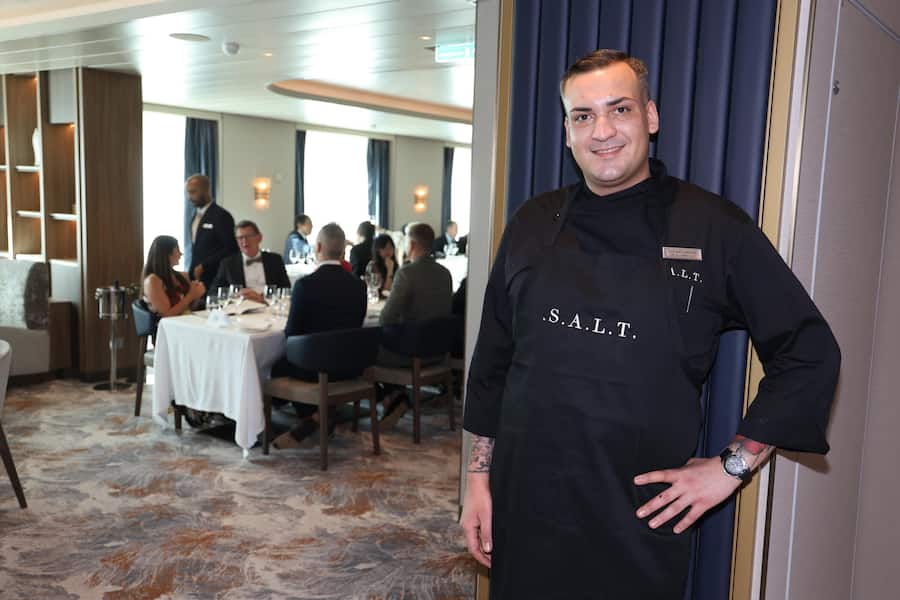 Gdoudi-Stefano_Chef-de-Cuise-SALT_Silver-Ray_24