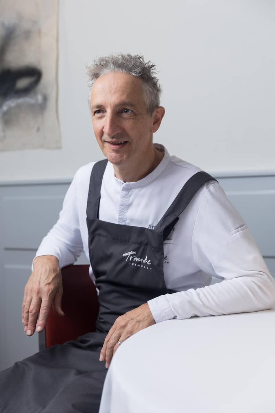 GMC Böniger Tranchiert Käsewagen bei Arno Sgier, Restaurant Traube Portrait Arno Sgier