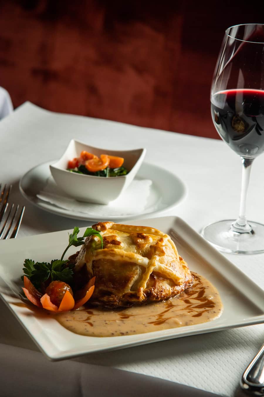 Brasserie Bodu 2020: Bodu Pastete, Kalbsmilken, Speck, Spinat, Bayonne-Schinken