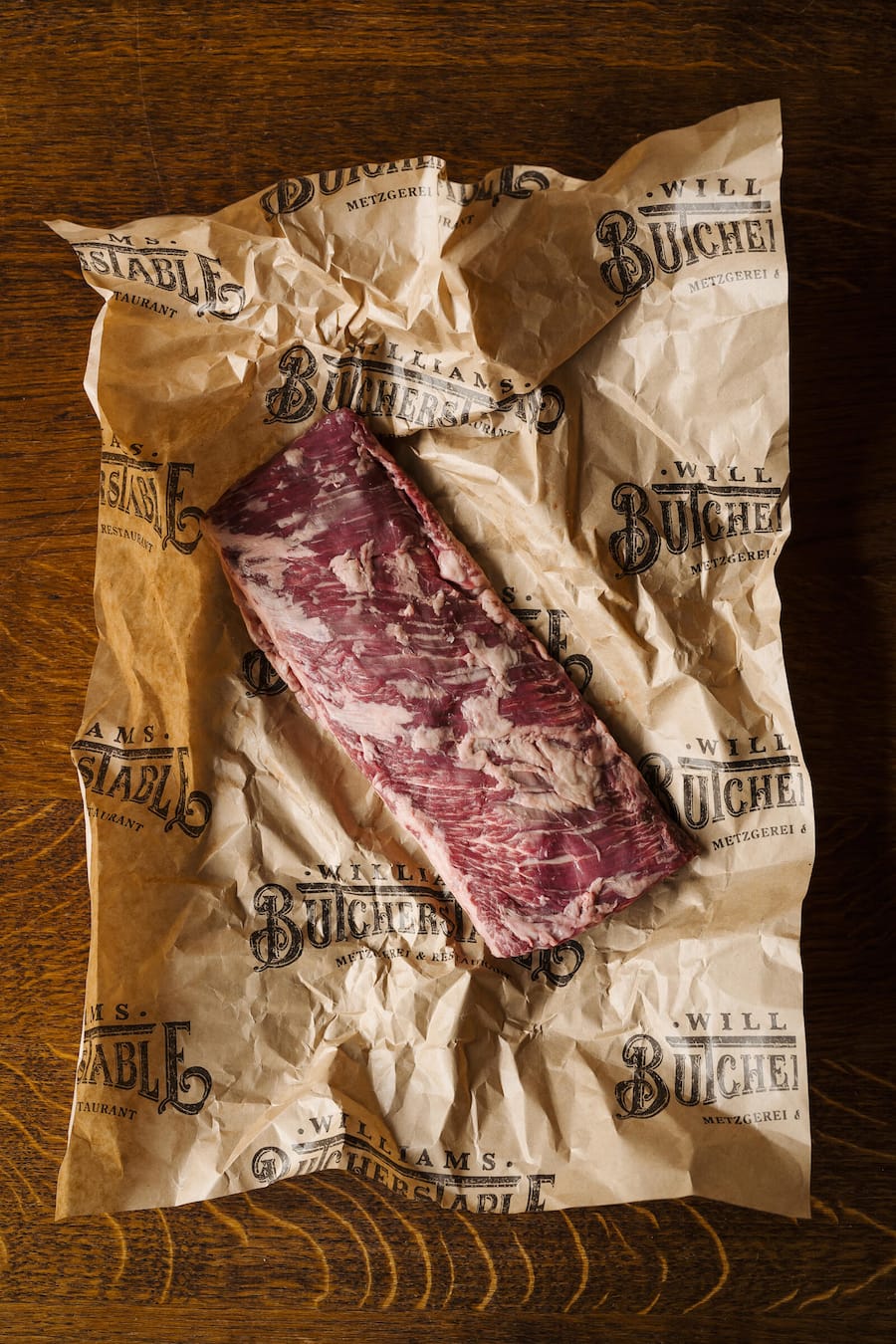 US outside skirt - Butcher's Table Zürich- Mario Pappa (Metzger) und Mitinhaber Lucas Oechslin (LUMA Delikatessen) - 24. Oktober 2024 - Copyright Olivia Pulver