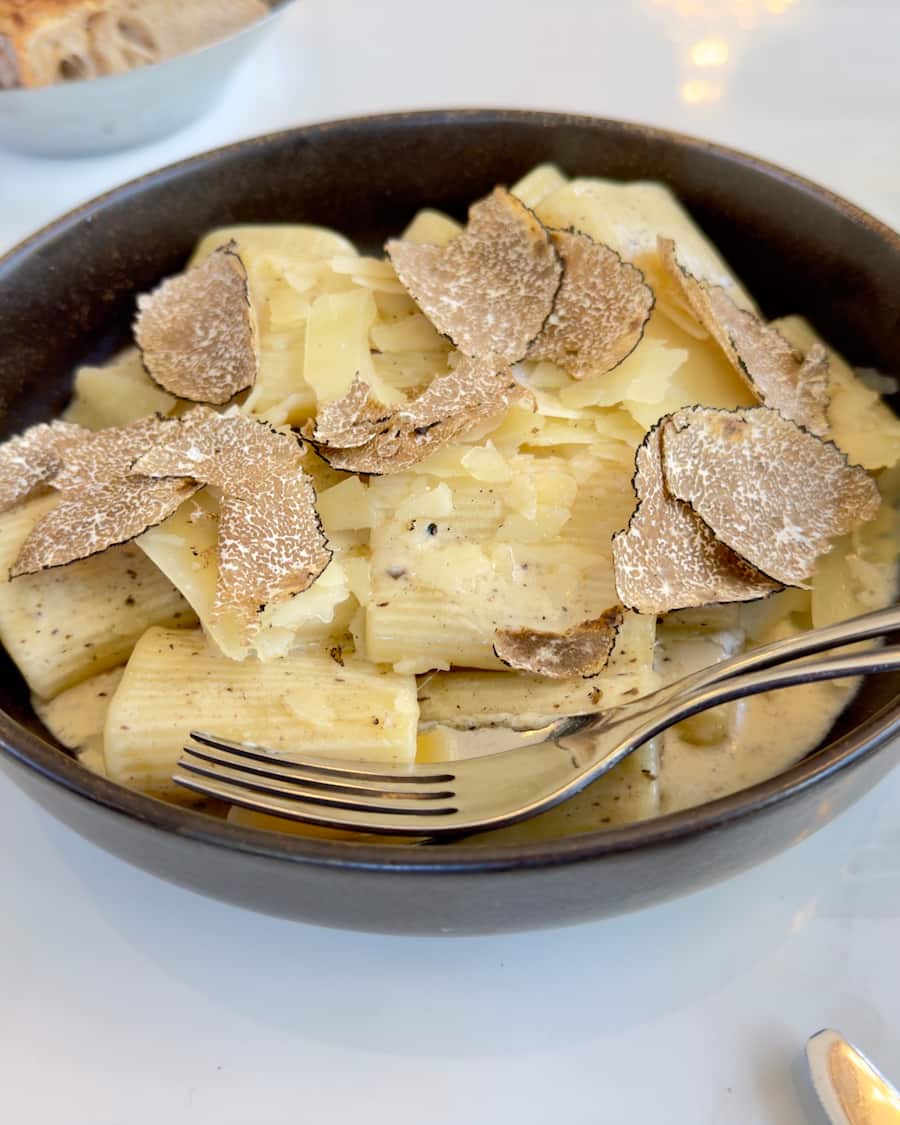 GAULTMILLAU-CHANNEL-GENEVE-KIOSQUE-DES-BASTIONS