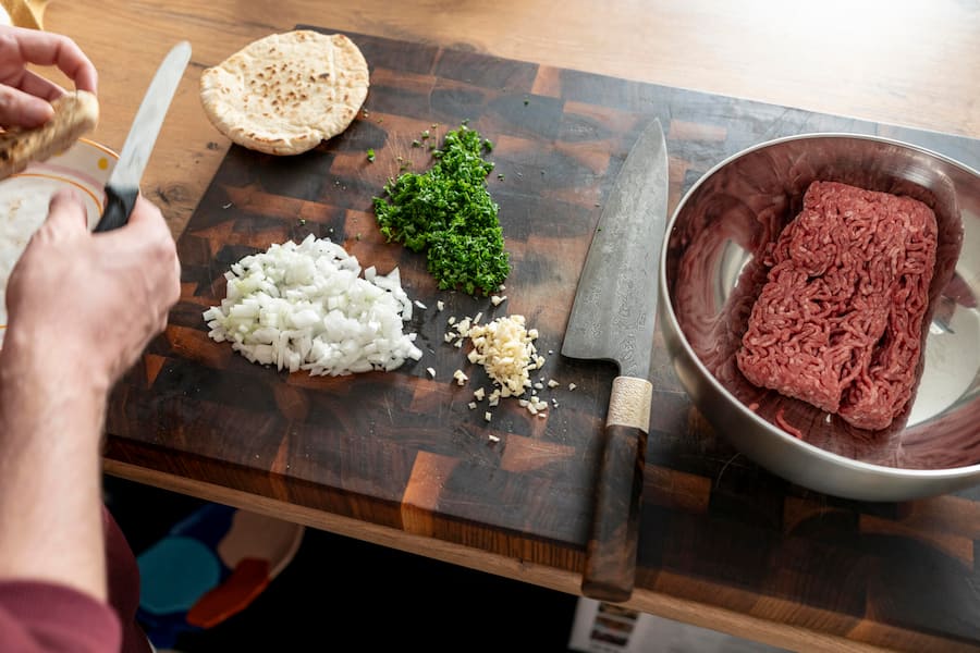 Manillio bei Noah Bachofen , in Bachofens Studio in Glarus