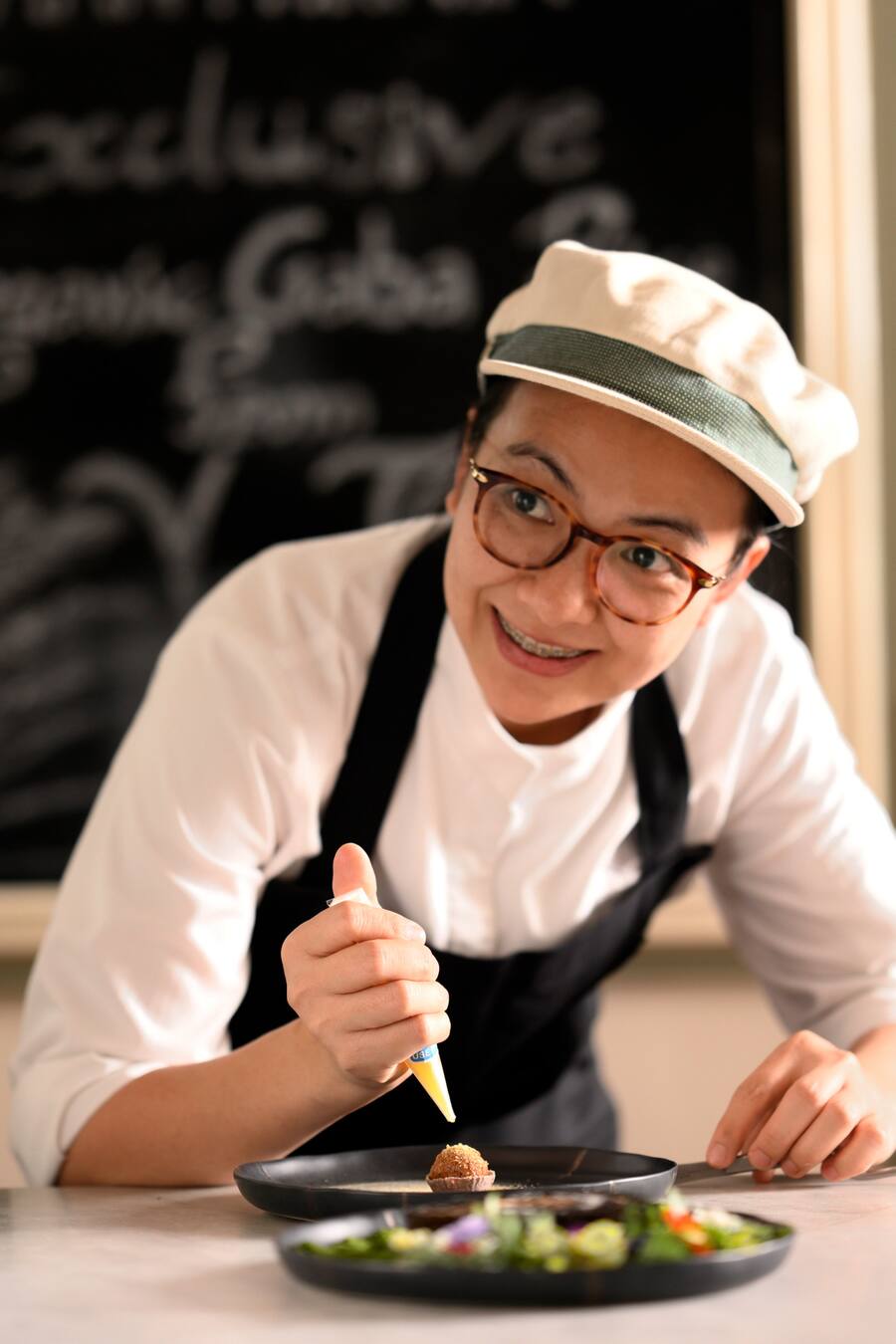 Heller checkt ein Mandarin Oriental Bangkok der GaultMillau Chef Pom