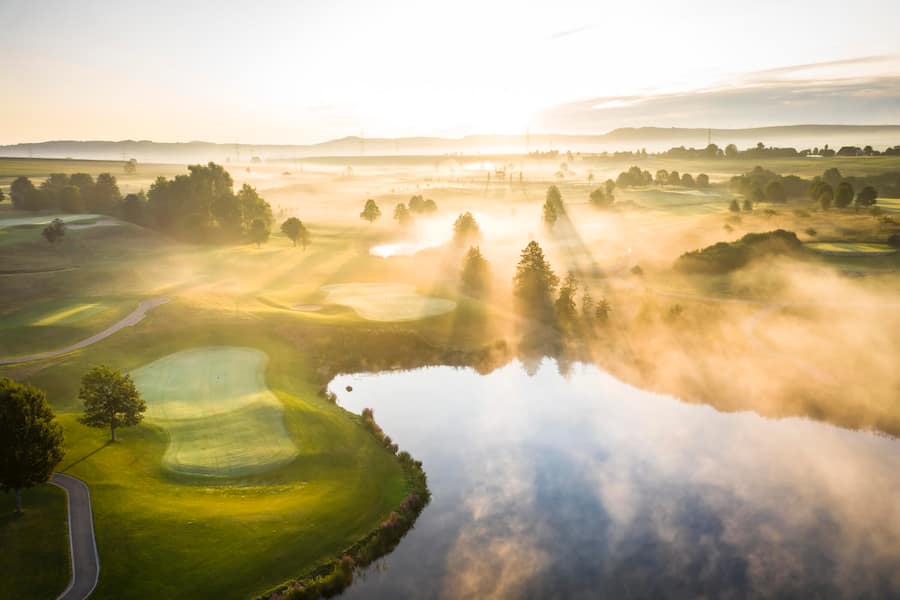 PDF an Sabine Biedermann, s.biedermann@primcom.com PDF an  leonard.buchet@oeschberghof. com