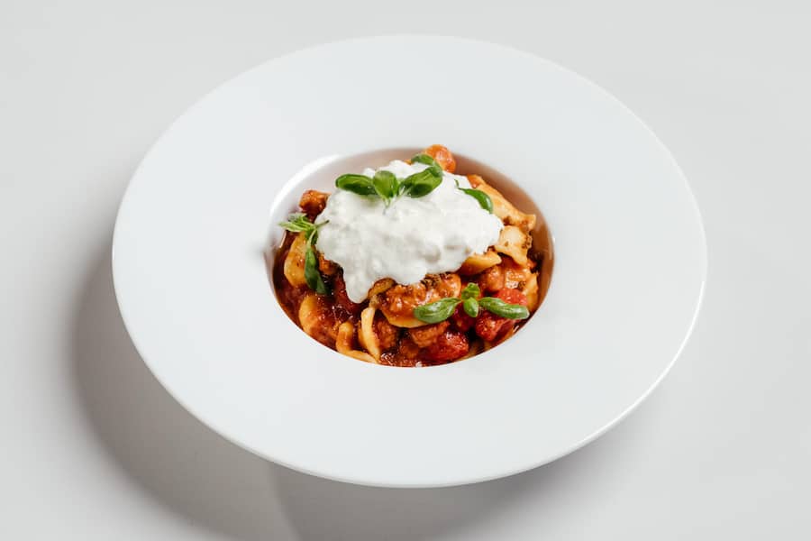 Antonio Colaianni, Ristorante Ornellaia; mit Mama Maria; Orecchiette von Mama Maria mit Stracciatella;