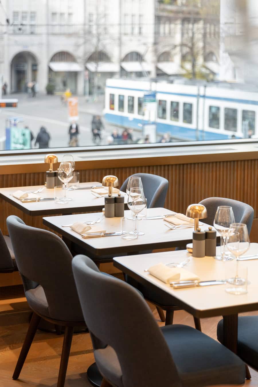 Sprüngli Paradeplatz