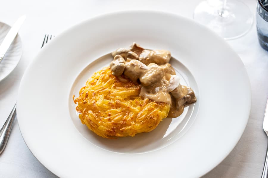 Storchen Zürich - Lifestyle Boutique Hotel, Restaurant La Rôtisserie, Chef Stefan Jäckel.Â