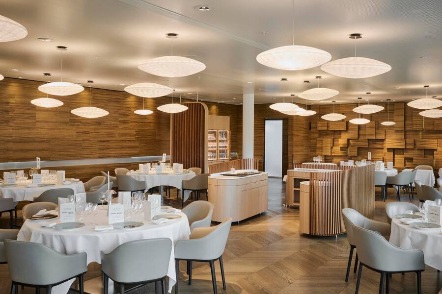 Souper UBS à 4 mains avec Guy Ravet et Lucrèce Lacchio au berceaux des sens à l'EHL, mardi 30 avril 2024 à Lausanne. (© Gabriel Monnet)