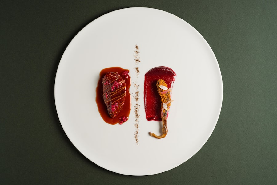 "All the pigeon's good" - Da Vittorio - Paolo Rota, Chefkoch - Carlton St. Moritz - Dez 2024 - Copyright Olivia Pulver