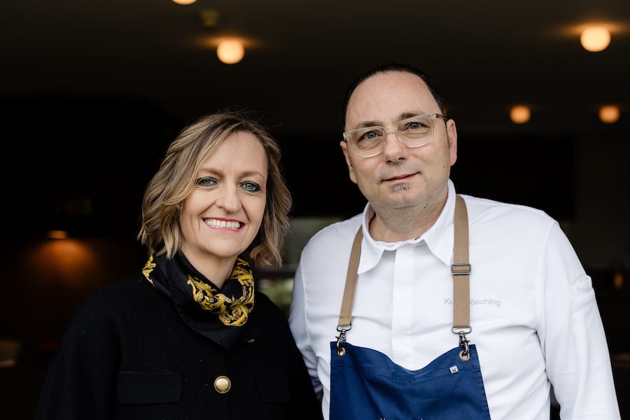 Iris und Kurt Moesching, Laurent-Perrier, Kurt Moesching, Restaurant Sonne Scheunenberg, Wengi bei Büren, BE, 11. Dezember 2024. Copyright: Roy Matter