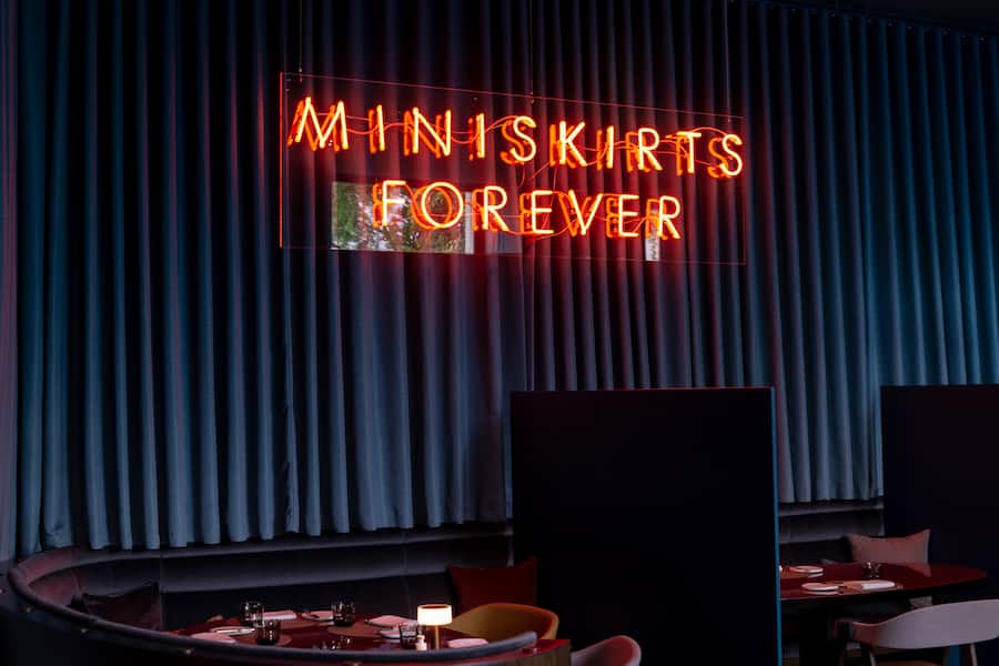Miniskirts Igniv Zürich