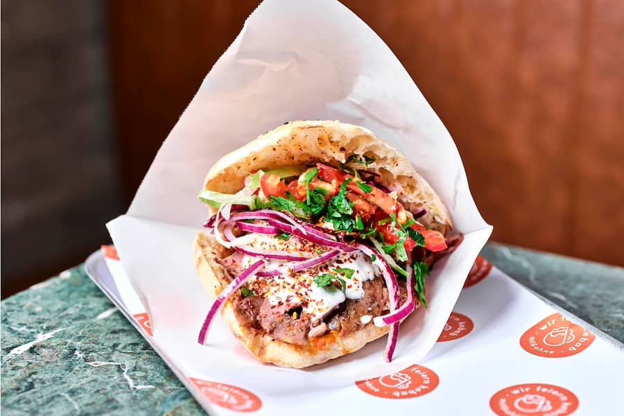 mit&ohne Yaprak Döner â Zürich Dez 2023 - hurrah Fotografie Mit und Ohne, KebabÂ