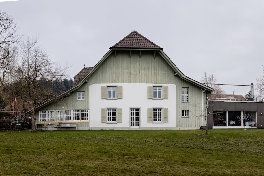 Laurent-Perrier, Kurt Moesching, Restaurant Sonne Scheunenberg, Wengi bei Büren, BE, 11. Dezember 2024. Copyright: Roy Matter