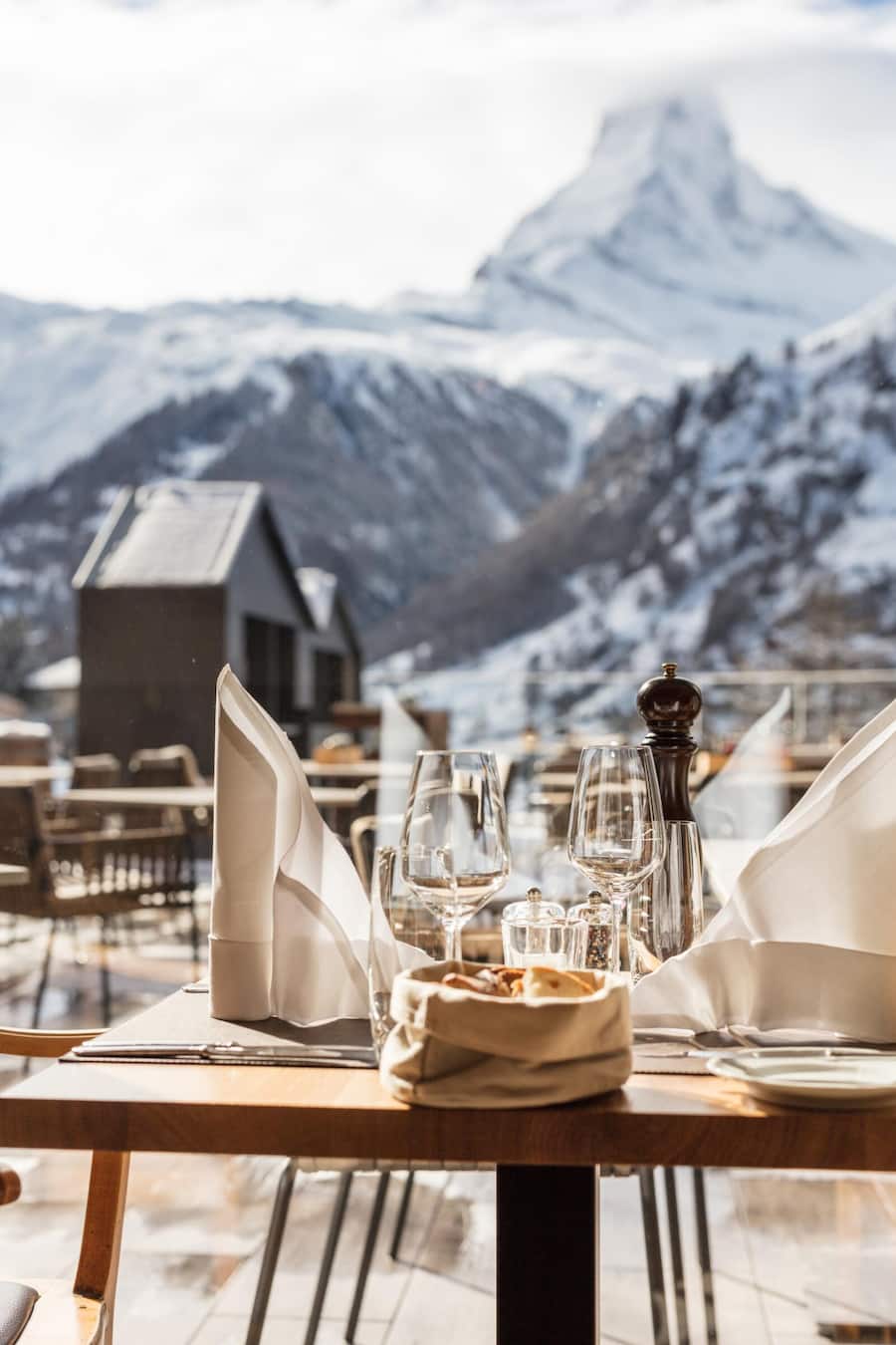 Chalet Hotel SchAPnegg, Zermatt, VS, neues Spa, 2025