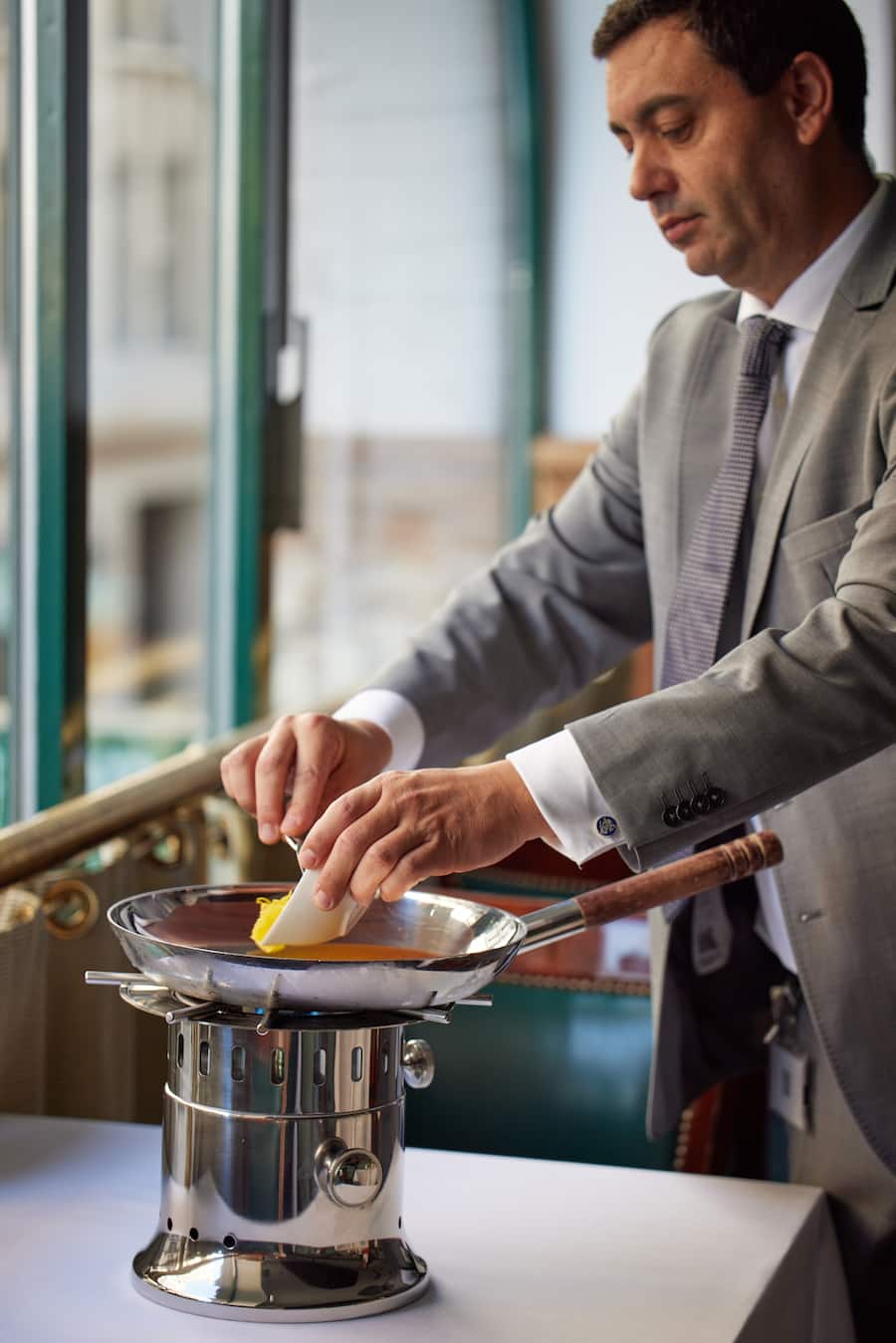 crepe-suzette-brasserie-grand-chene-lausanne-palace