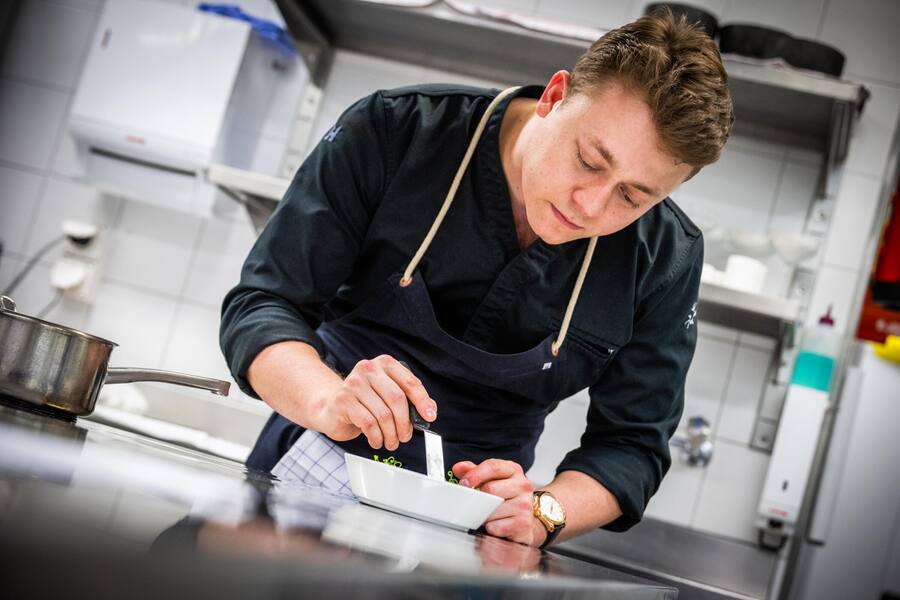 Joel Ellenberger kocht im Igniv 2023