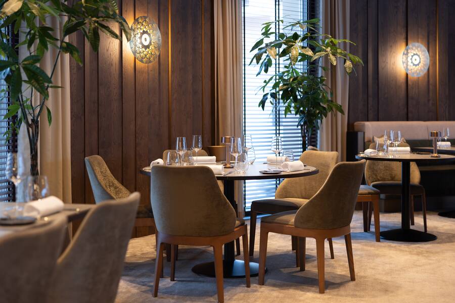 Dominik Hartmann und Andrea Bonini im Grace St. Moritz für Genesis