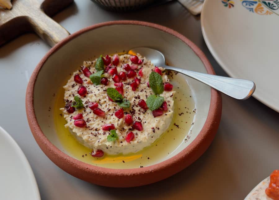 GAULTMILLAU-CHANNEL-GENEVE-MAYRIG-BISTROT-CAROUGE