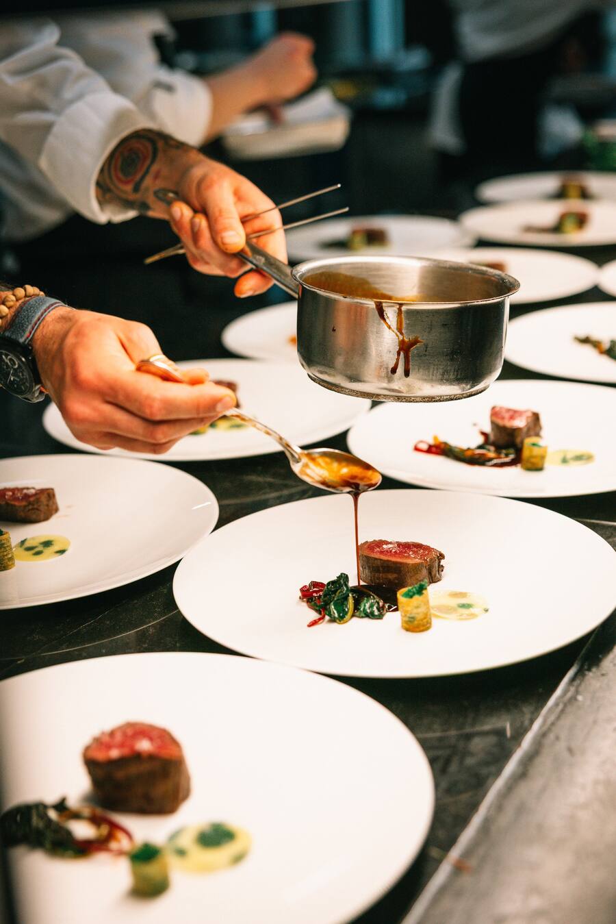 Zart, aromatisch, exklusiv: Andermatter Yak mit 42 Grad Kerntemperatur.